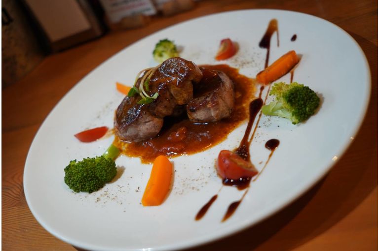 ラム肉のステーキ